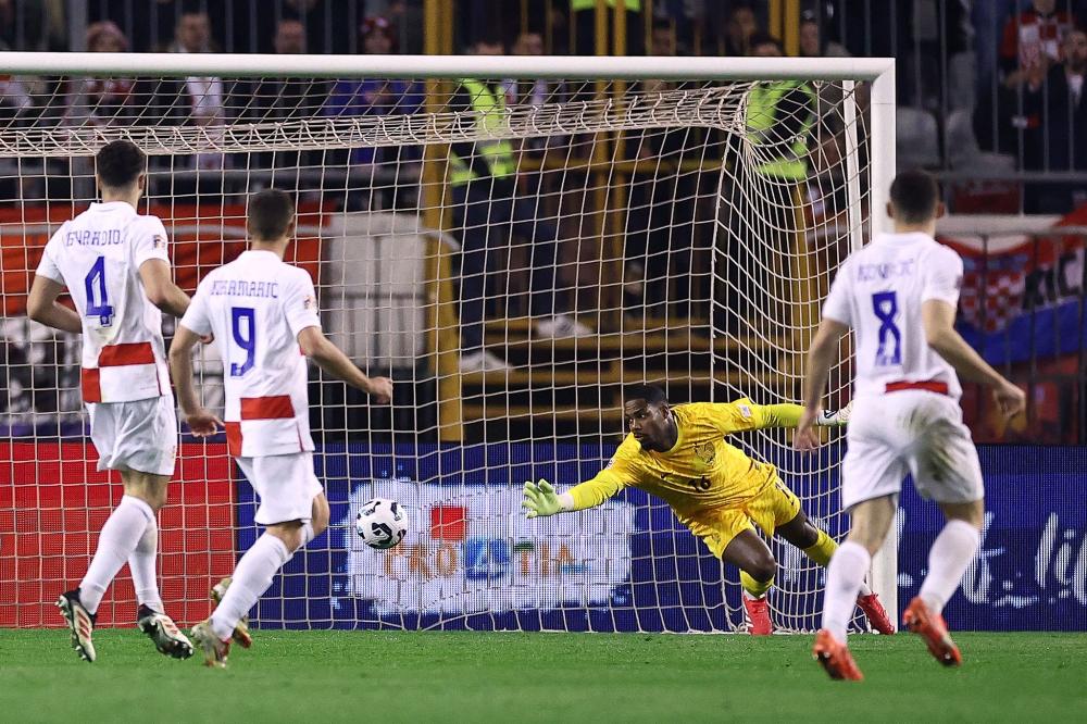 U15联赛15天内踢7场，英超代表：这种踢法，风险大于回报